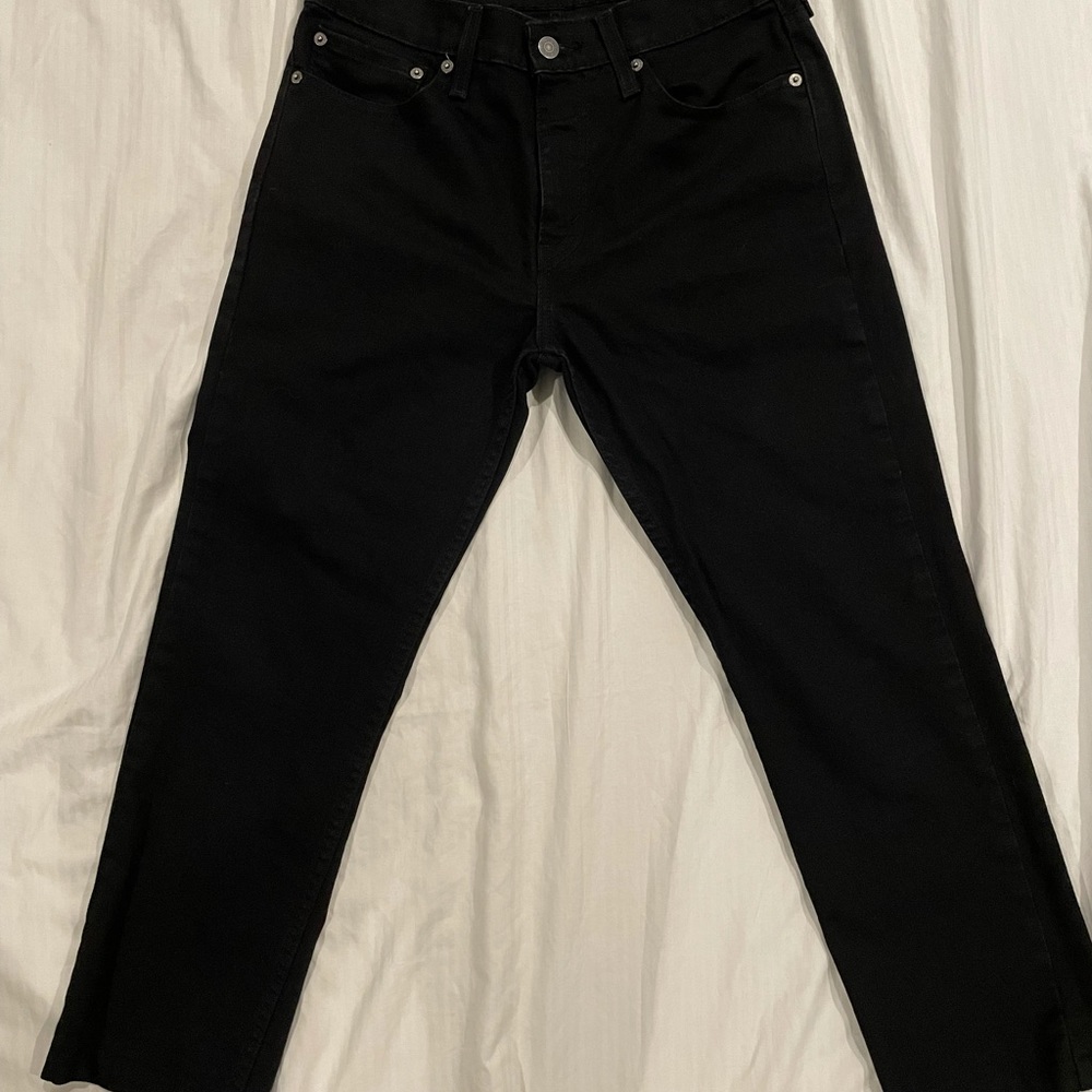*Tailored Black Levi’s 511 Slim 31 x 24 inseam